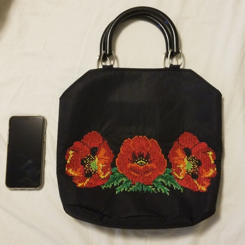 Vegan / boho hand embroidered midi purse - Picture 2 of 5